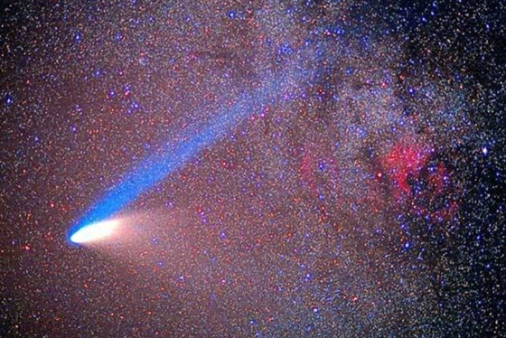 彗星为甚么会有尾巴,彗星为甚么叫扫把星