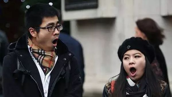 报酬甚么会打哈欠,老打哈欠怎样回事,打哈欠的缘由