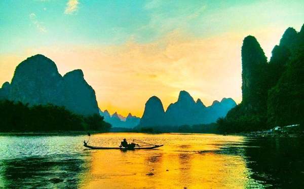 盘桓怎样读,盘桓的读音是甚么,盘桓的近义词是甚么