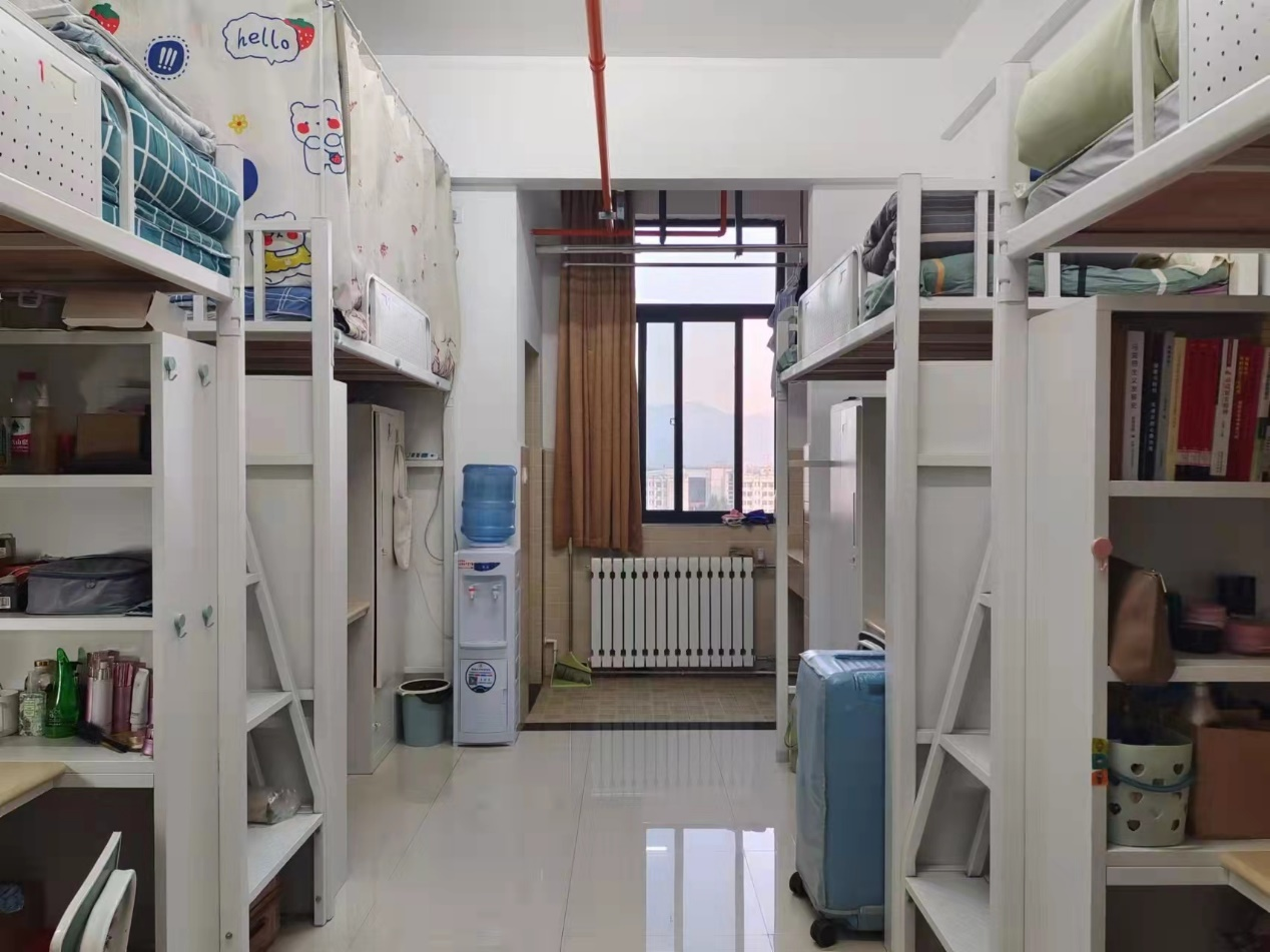 东南大学宿舍前提怎样样,有空协调自力洗手间吗?(附宿舍图片)