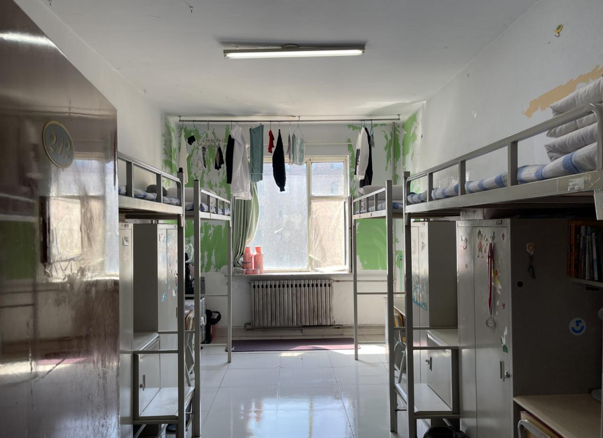 长春优游学院宿舍前提怎样样,有空协调自力洗手间吗?(附宿舍图片)