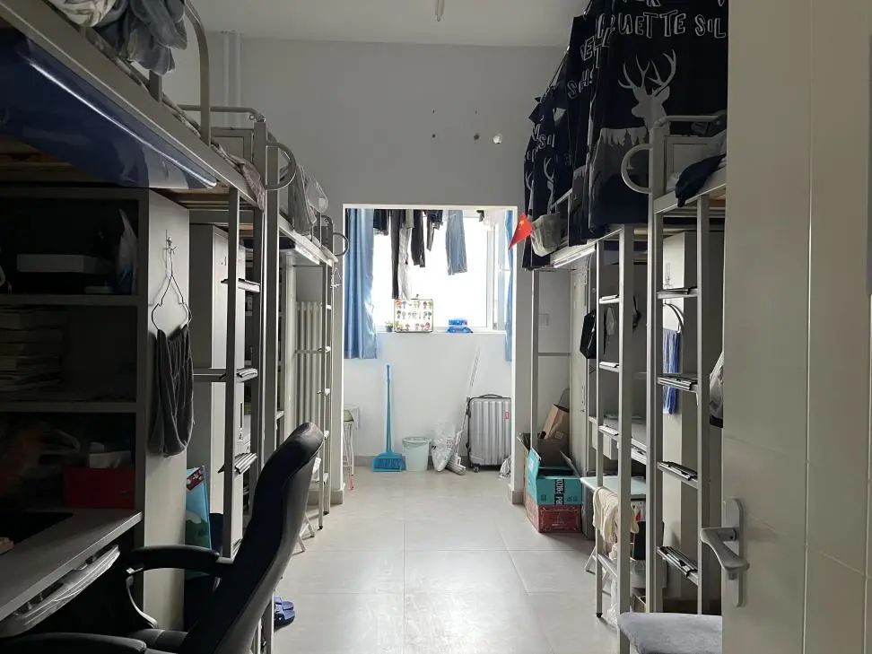 北京理工大学宿舍前提怎样样,有空协调自力洗手间吗？（附宿舍图片）