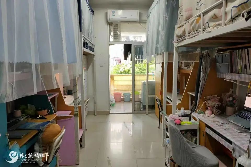 福建西医药大学宿舍前提怎样样,有空协调自力洗手间吗?(附宿舍图片)