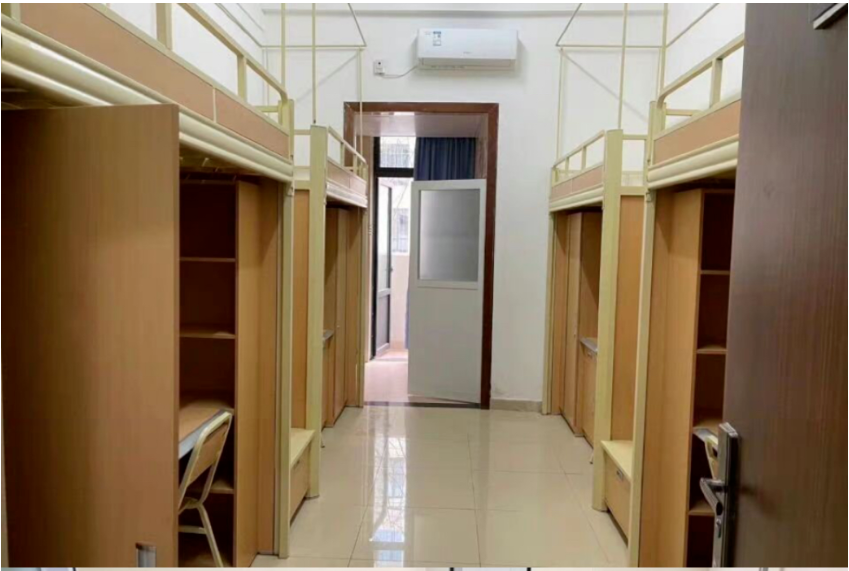 四川轻化工大学宿舍前提怎样样,有空协调自力洗手间吗？（附宿舍图片）