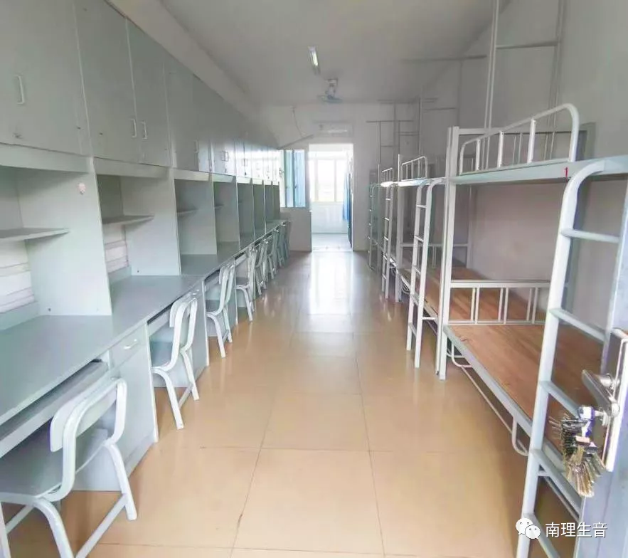 南宁理工学院宿舍前提怎样样,有空协调自力洗手间吗？（附宿舍图片）