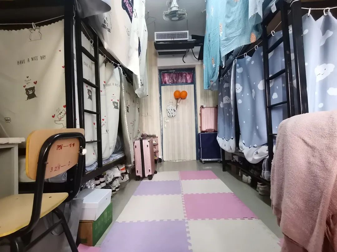 周口师范学院宿舍前提怎样样,有空协调自力洗手间吗？（附宿舍图片）