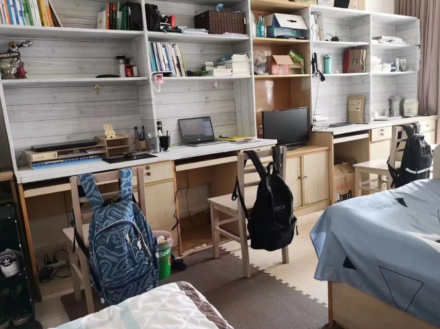 姑苏都会学院宿舍前提怎样样,有空协调自力洗手间吗?(附宿舍图片)