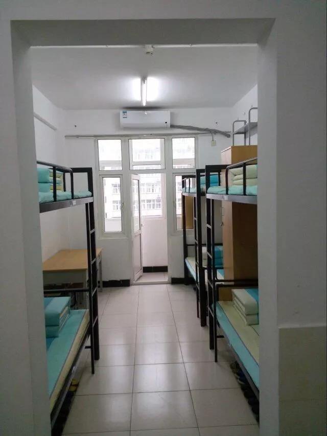北京交通大学宿舍前提怎样样,有空协调自力洗手间吗？（附宿舍图片）
