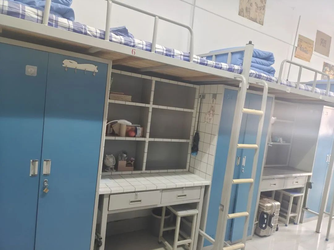 泰山学院宿舍前提怎样样,有空协调自力洗手间吗?(附宿舍图片)
