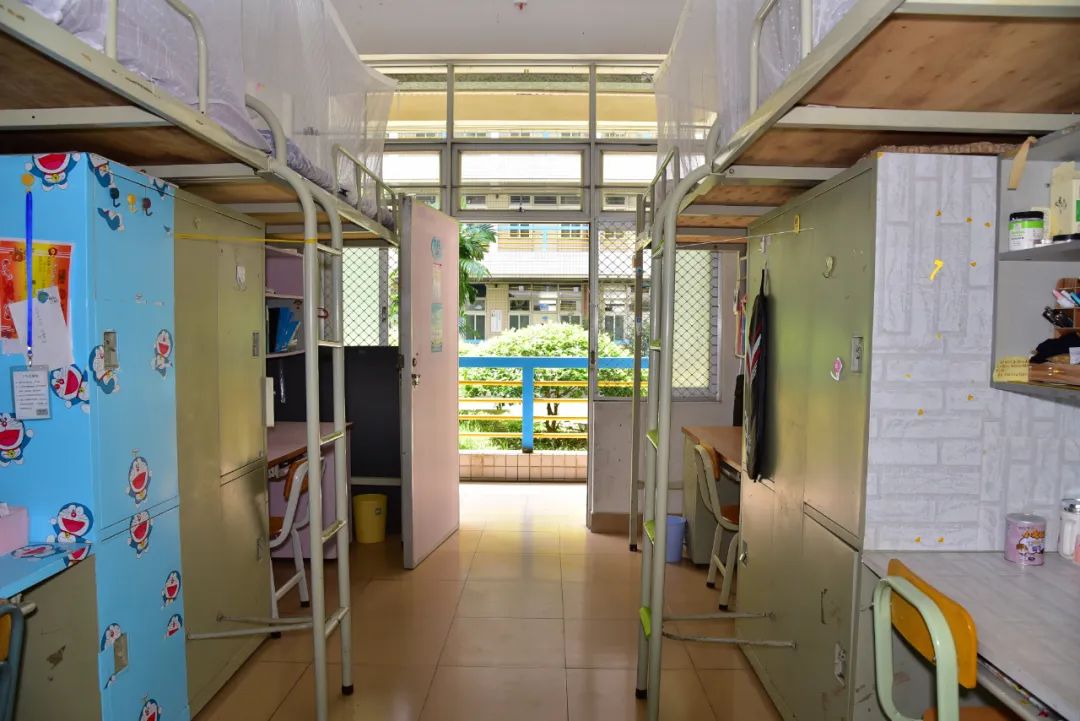 肇庆学院宿舍前提怎样样,有空协调自力洗手间吗？（附宿舍图片）