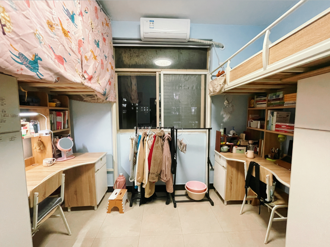 南京西医药大学宿舍前提怎样样,有空协调自力洗手间吗?(附宿舍图片)