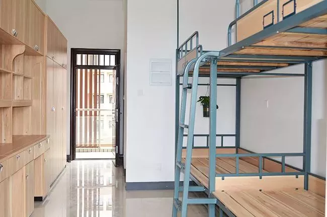 常州大学宿舍前提怎样样,有空协调自力洗手间吗？（附宿舍图片）