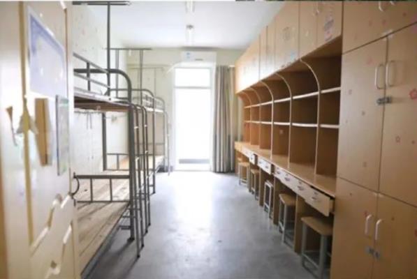 南京农业大学宿舍前提怎样样,有空协调自力洗手间吗？（附宿舍图片）