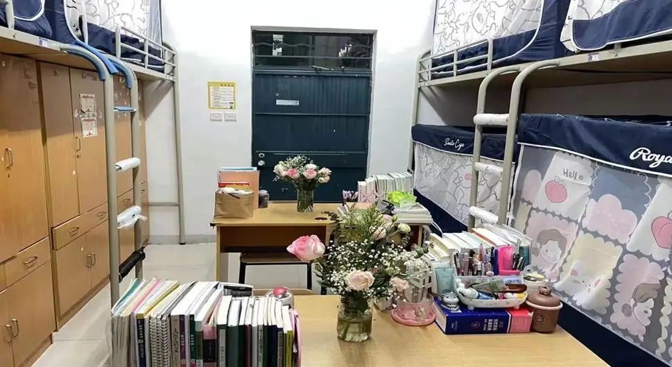 湖州学院宿舍前提怎样样,有空协调自力洗手间吗?(附宿舍图片)