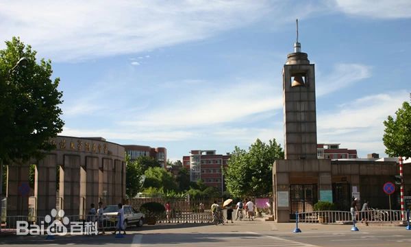 南都门范大学从属中学有几个校区_地点别离在哪？