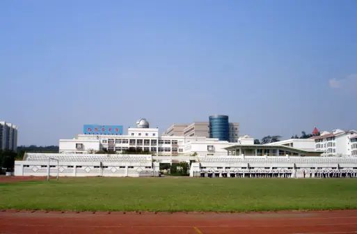 南京市雨花台中学有几个校区_地点别离在哪？