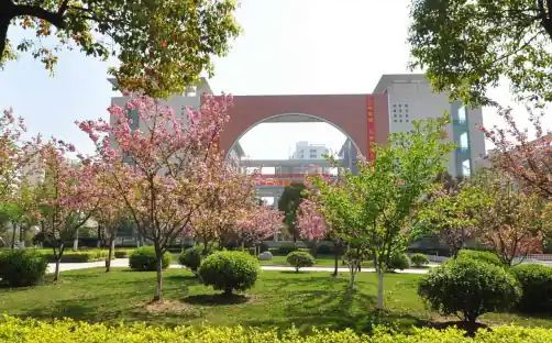 南京市江宁高等中学简介概略（建校汗青、地点、师资、校训、情况）