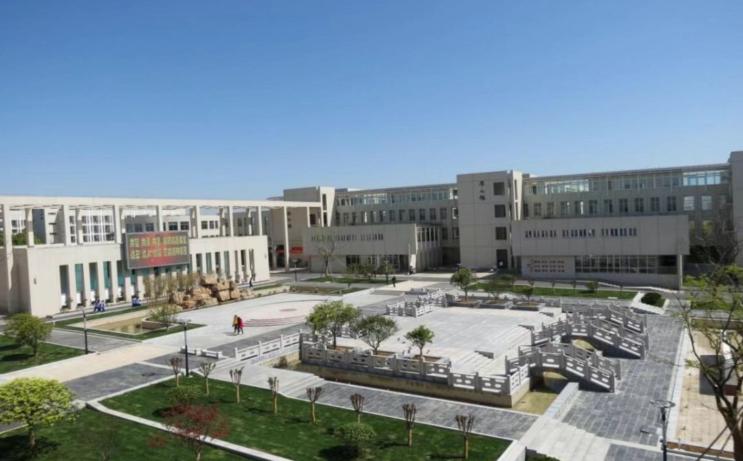 南京市高淳区湖滨高等中学简介概略（建校汗青、地点、师资、校训、情况）