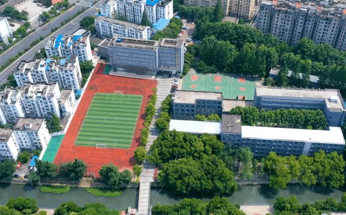 南京市第十四中学在南京的排名第几,南外属于甚么条理？