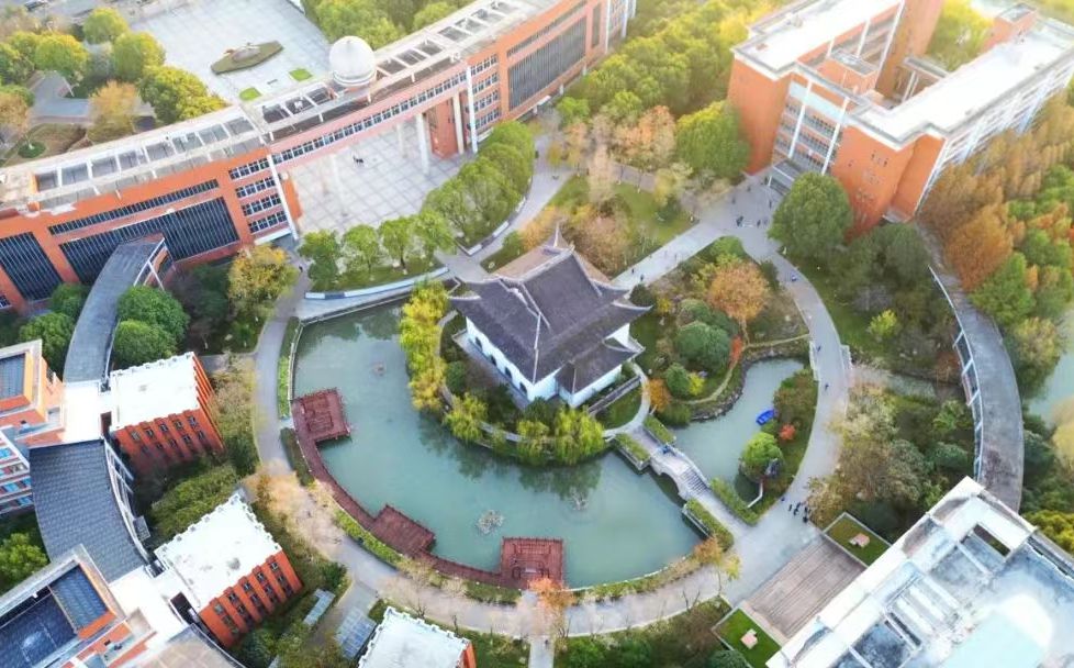 江苏省震泽中学简介概略（建校汗青、地点、师资、校训、情况）