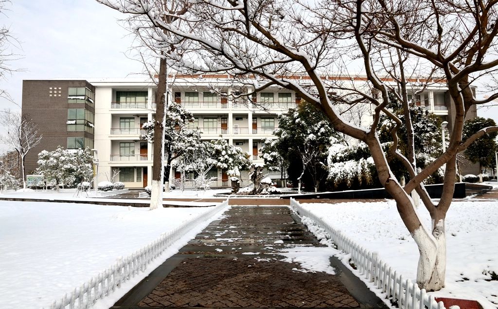 江苏省太仓高等中学简介概略（建校汗青、地点、师资、校训、情况）