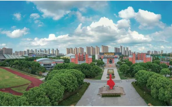 常熟市中学在姑苏的排名第几,南外属于甚么条理？