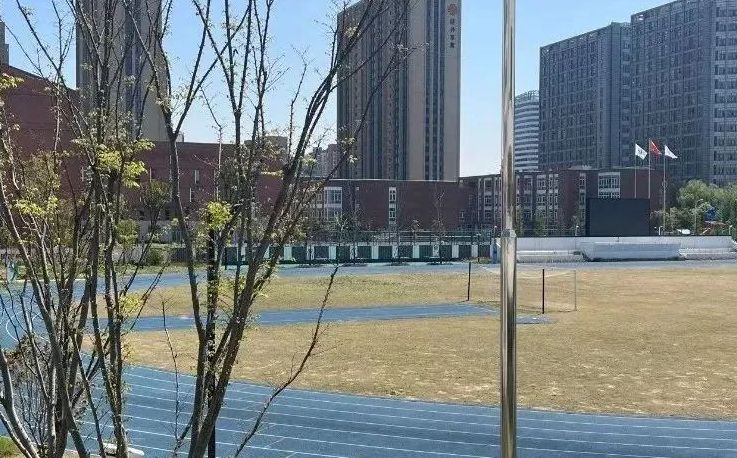 苏苑高等中学地点在那里_在哪一个区？