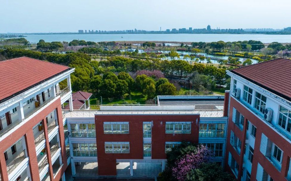 姑苏市陆慕高等中学地点在那里_位于哪一个区？