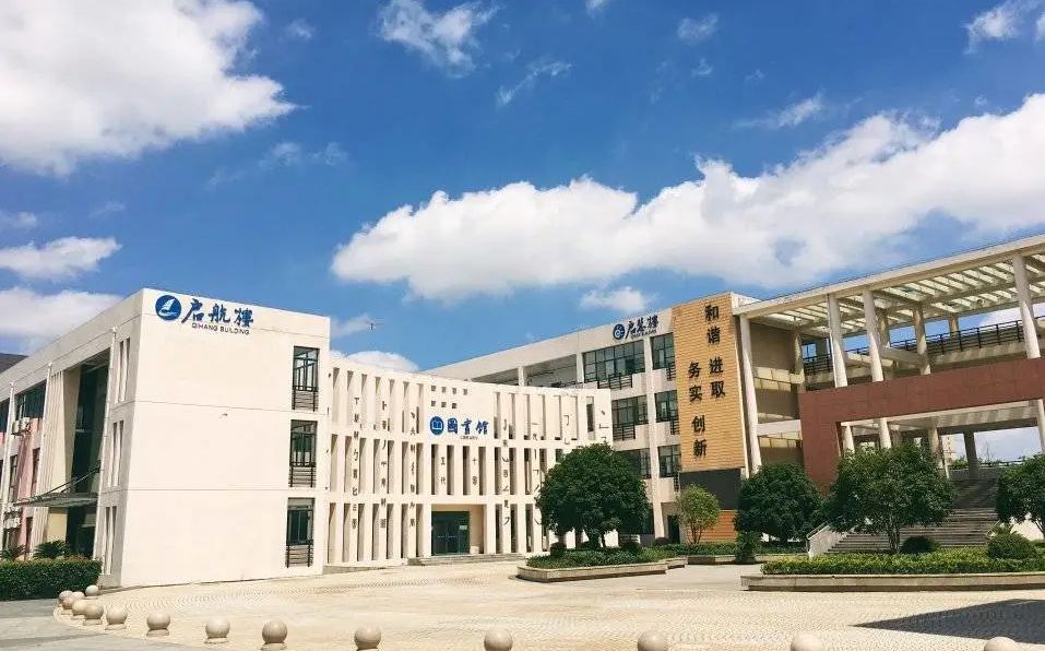 周市高中在姑苏的排名第几,南外属于甚么层次？