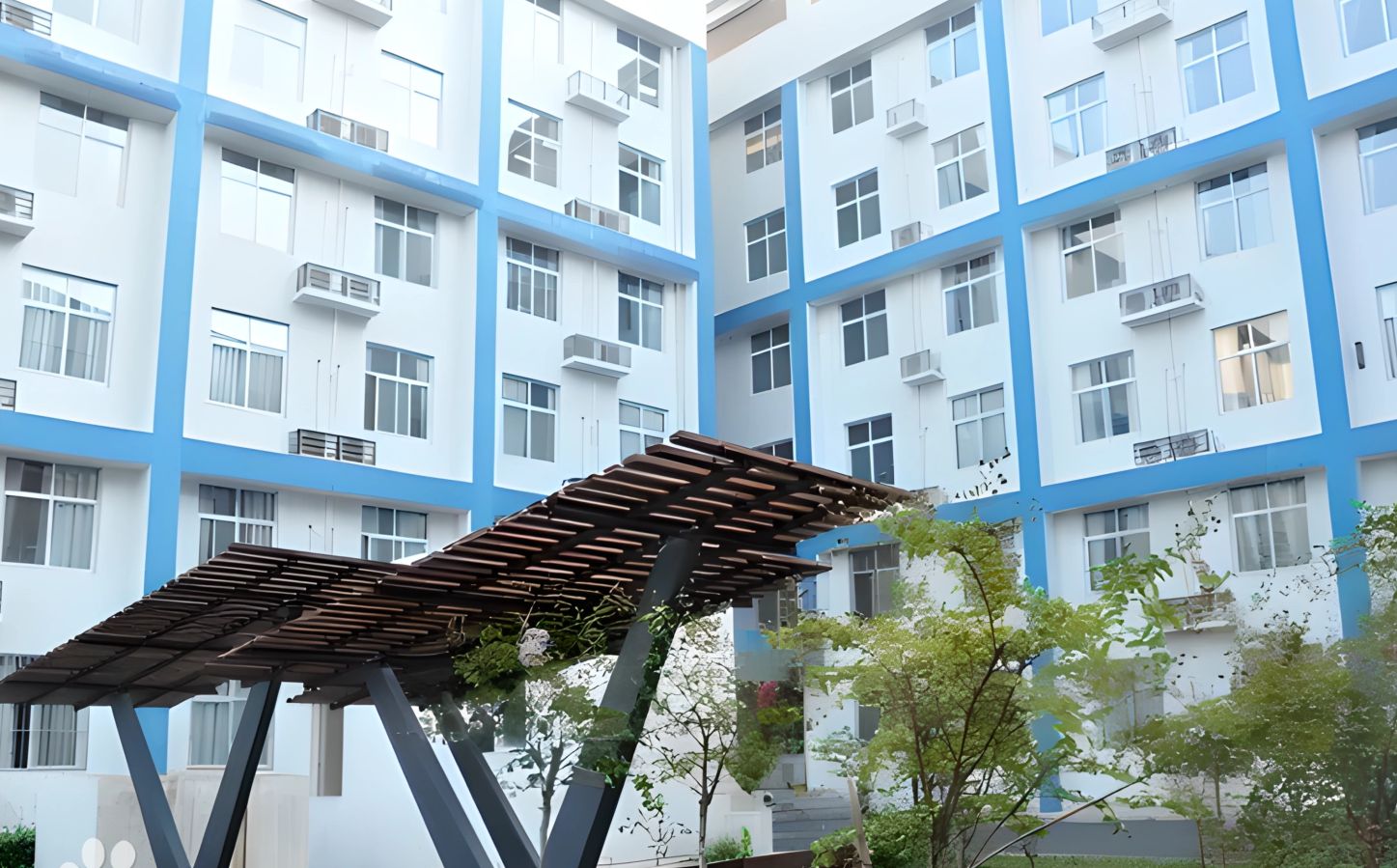 郑州市106中学是公立仍是私立,是重点中学吗？