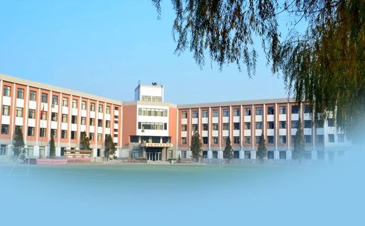 沈阳市朝鲜族第一中学是公立仍是私立,是重点中学吗?