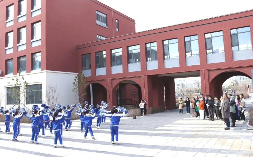 长春北湖黉舍校区在哪_在甚么区？