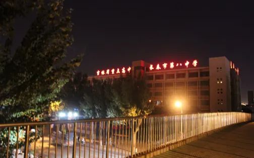 长春市第八中黉舍区在哪_在甚么区？