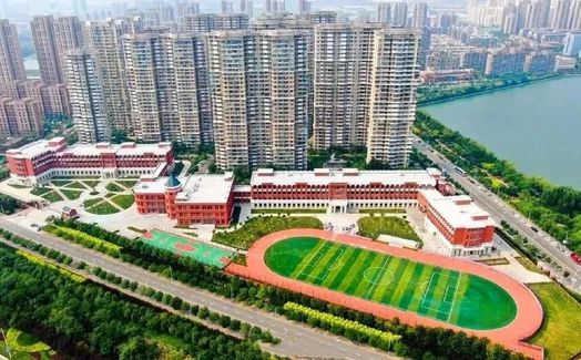 塘沽第一中黉舍区在哪_在甚么区?