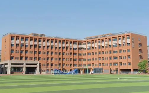 石家庄市第二中学简介概略（建校汗青、地点、师资、校训、情况）
