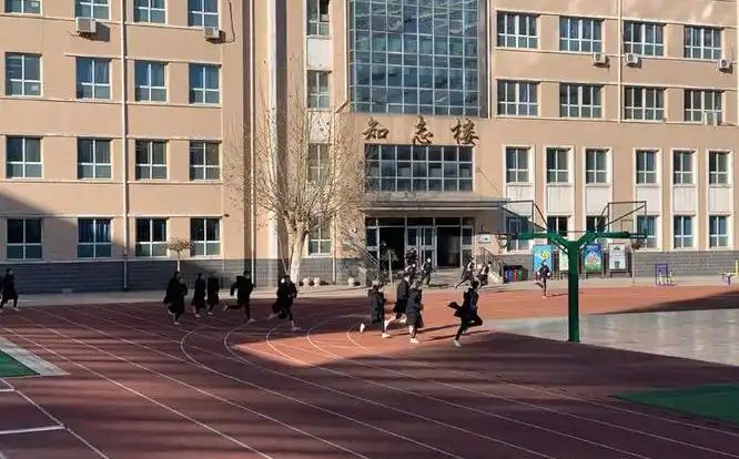 石家庄市第二十中黉舍区在哪_在甚么区?