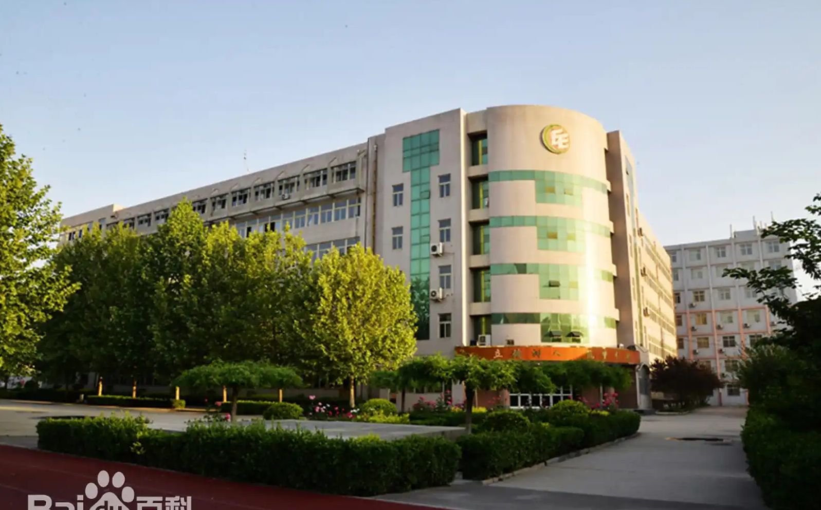 石家庄市第二十二中学简介概略（建校汗青、地点、师资、校训、情况）
