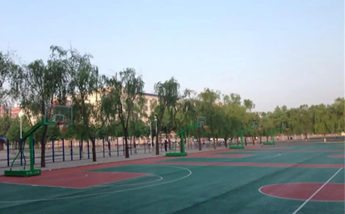 济南市历城第二中学在济南的排名第几,属于甚么层次？