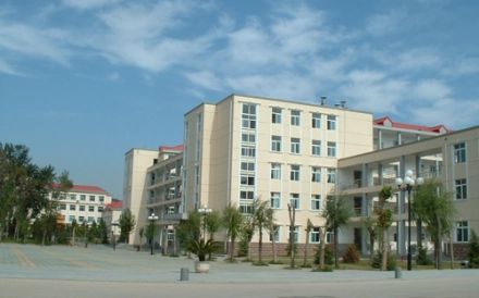 济南市历城第一中学简介概略（建校汗青、地点、师资、校训、情况）