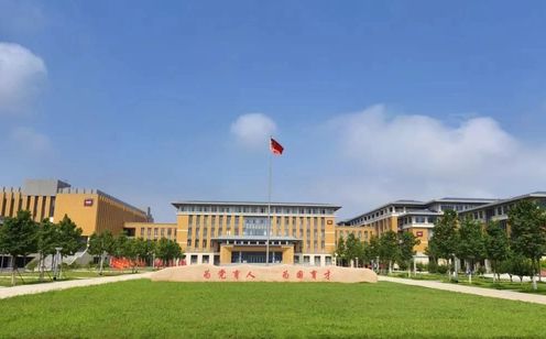 平阴县尝试高等中学在济南的排名第几,属于甚么层次？