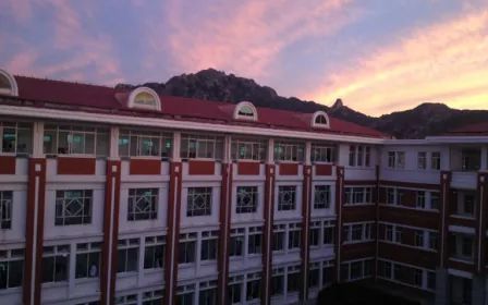 青岛西海岸新区致远中学简介概略（建校汗青、地点、师资、校训、情况）