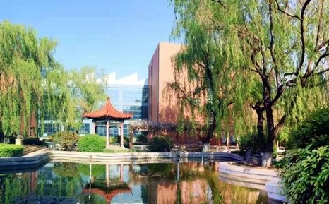 青岛市城阳第一高等中黉舍区在哪_在甚么区?