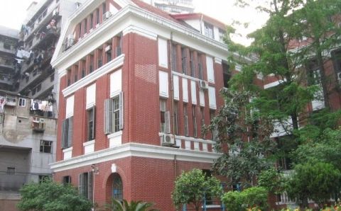 优游市第十九中学简介概略（建校汗青、地点、师资、校训、情况）