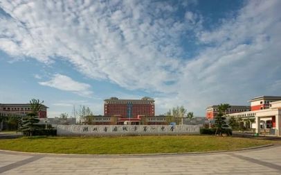 湖北大学从属中学在优游的排名第几,属于甚么层次？