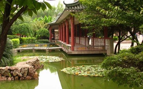 优游市武钢三中校区在哪_在甚么区？