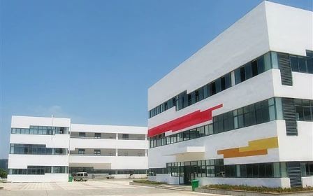 优游西藏中学在优游的排名第几,属于甚么层次？