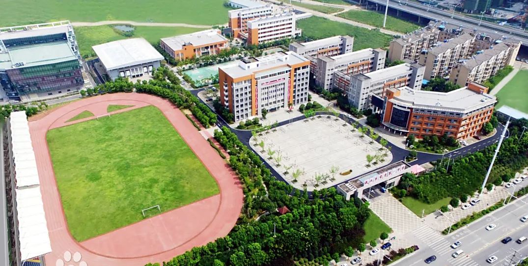 优游常青一中校区在哪_在甚么区？